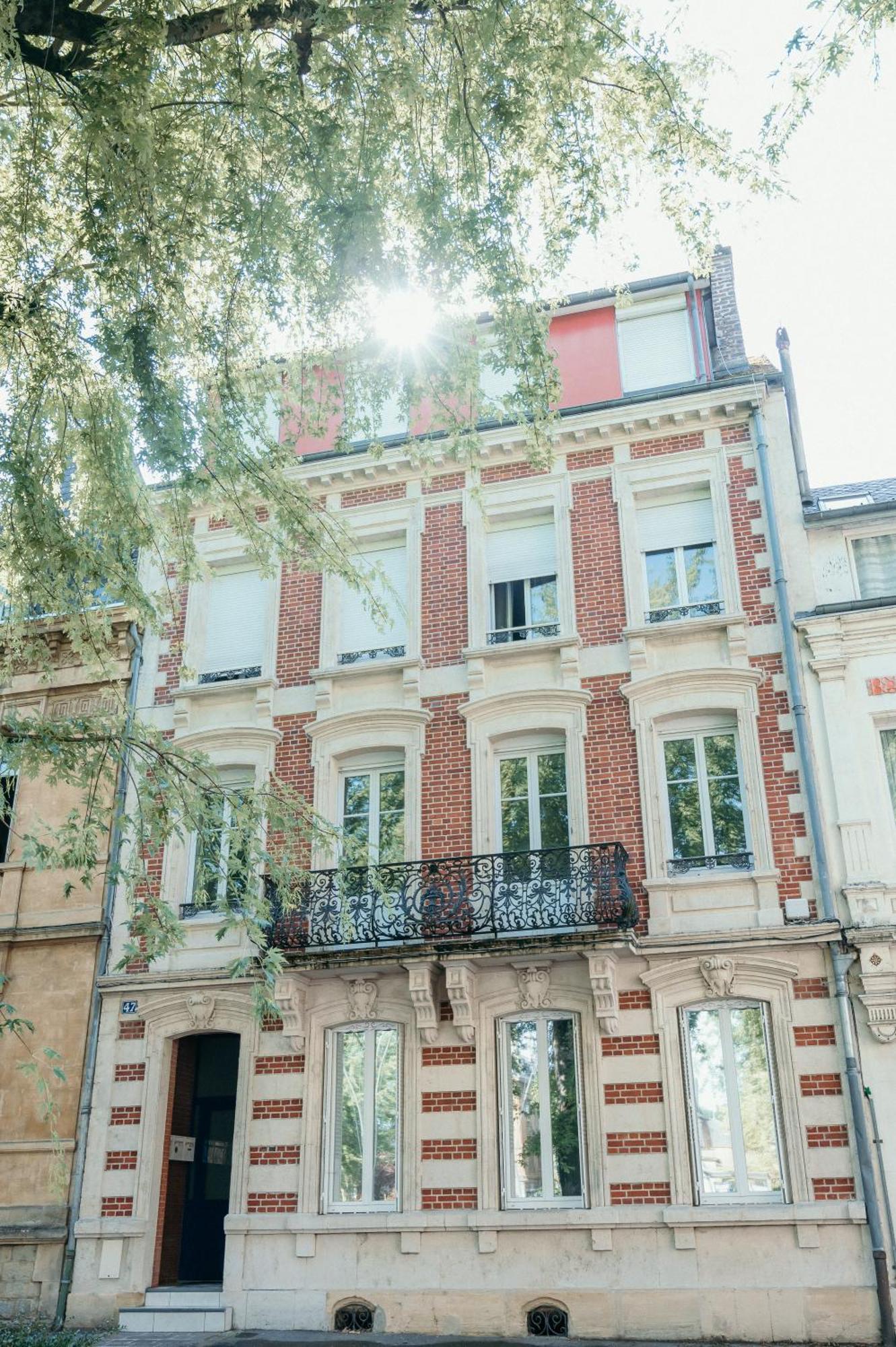 La Suite Delahaye Charleville-Mezieres Bagian luar foto