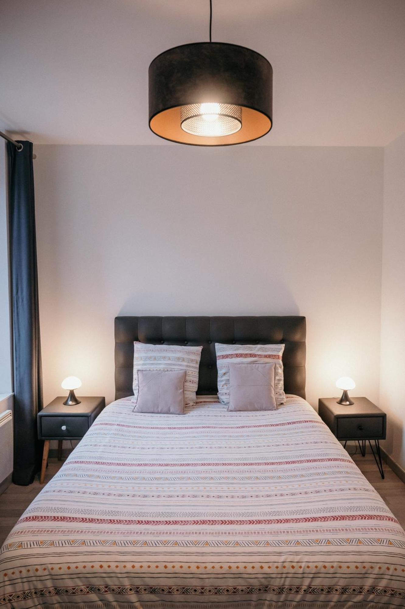 La Suite Delahaye Charleville-Mezieres Bagian luar foto