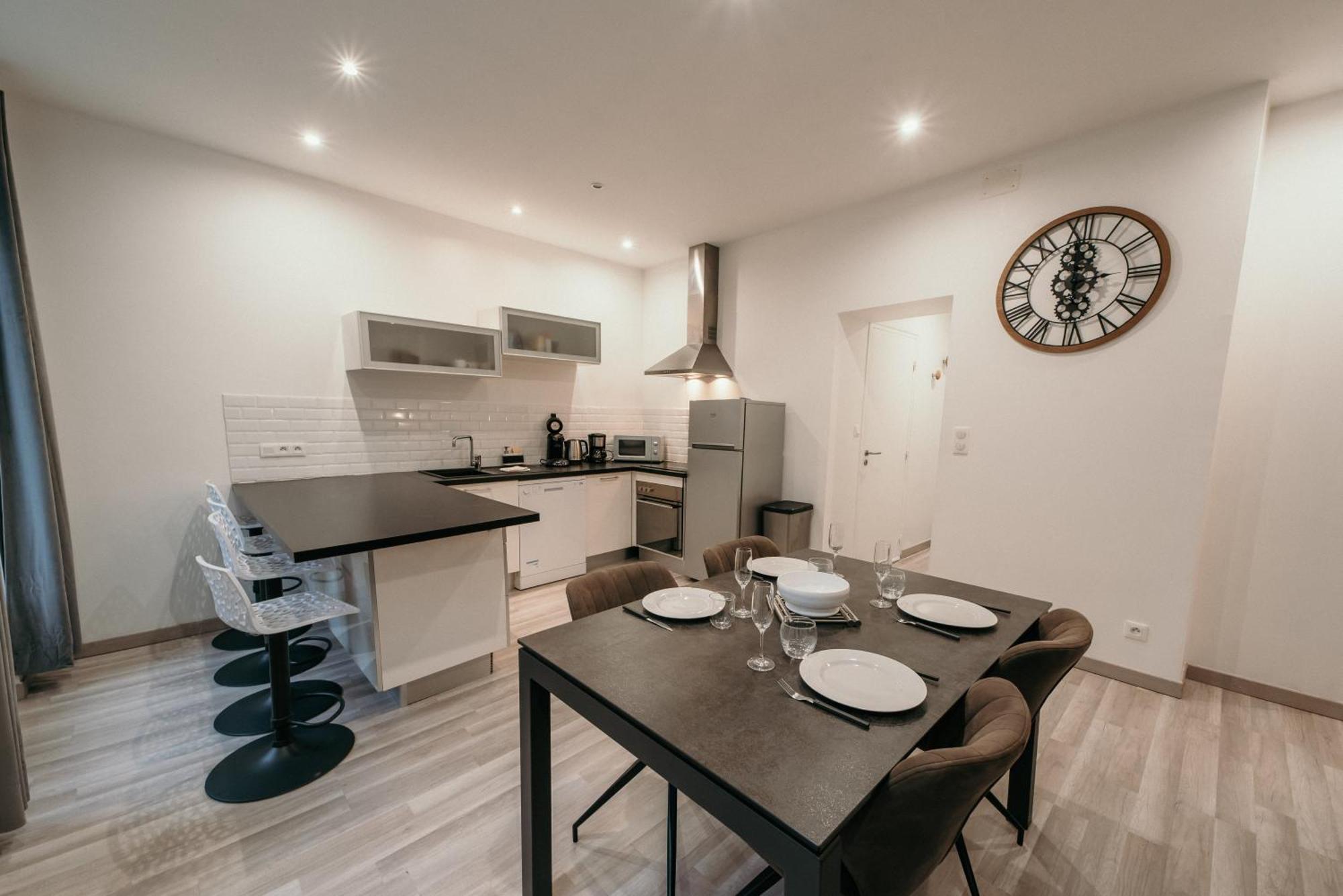 La Suite Delahaye Charleville-Mezieres Bagian luar foto